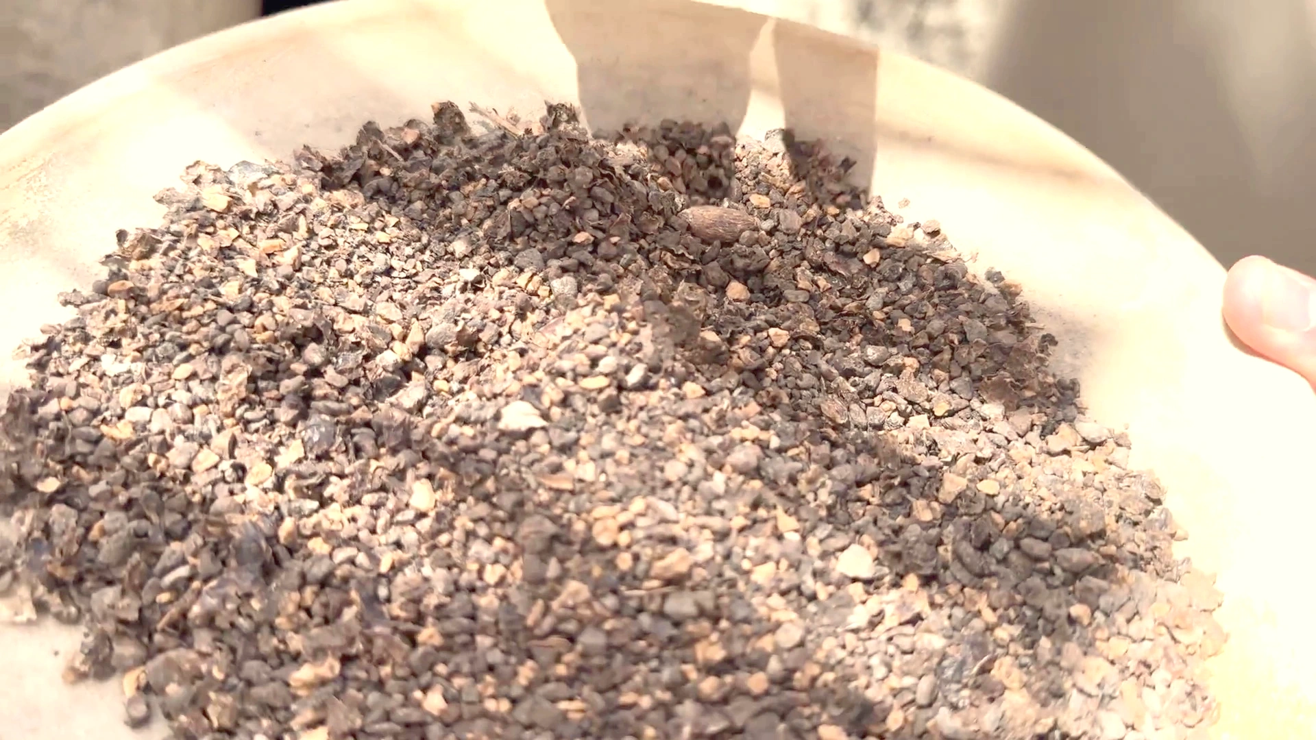 Olive Pomace: Sustainable Kiln Fuel for Fez Pottery